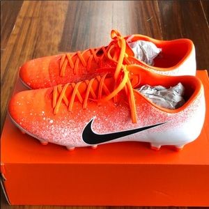 nike vapor 12 soccer cleats